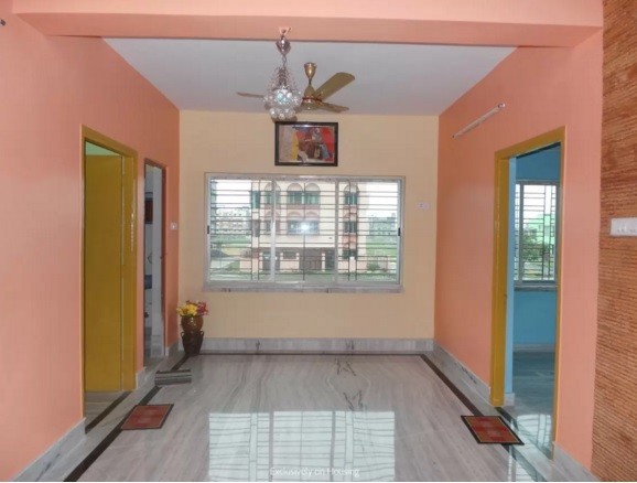 Resale apartments in Noida